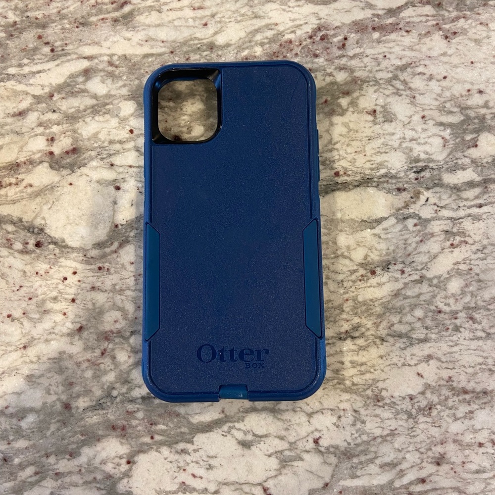 iPhone 11 Otterbox
